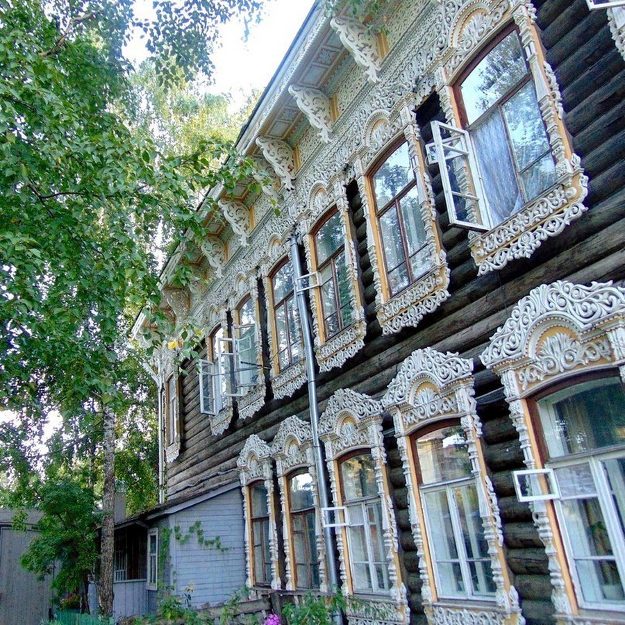 900x900, 383 Kb / окна, ставни, наличники, резьба