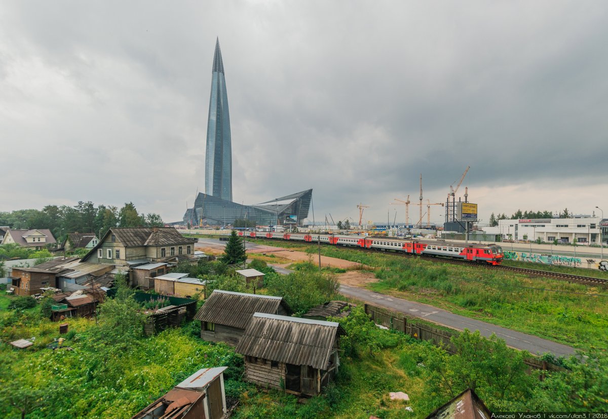 1200x828, 176 Kb / Контраст, питер, небоскреб