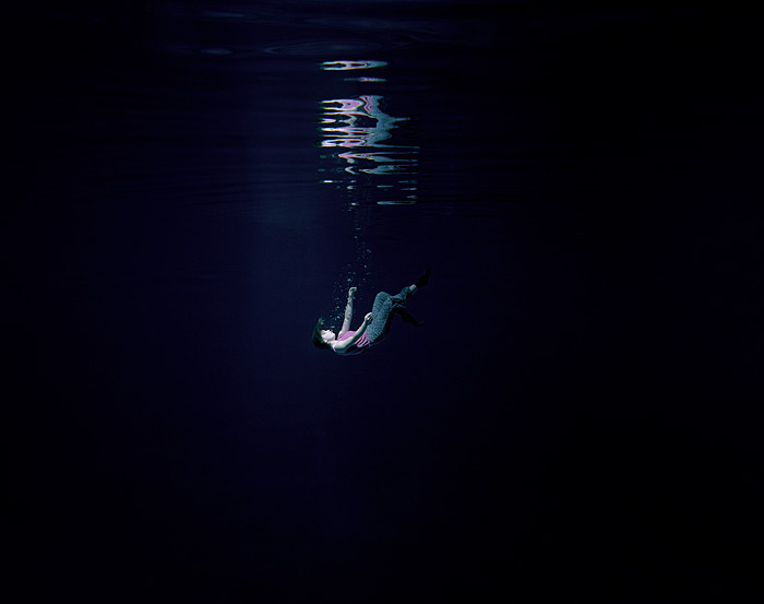 700x553, 29 Kb / вода, бездна