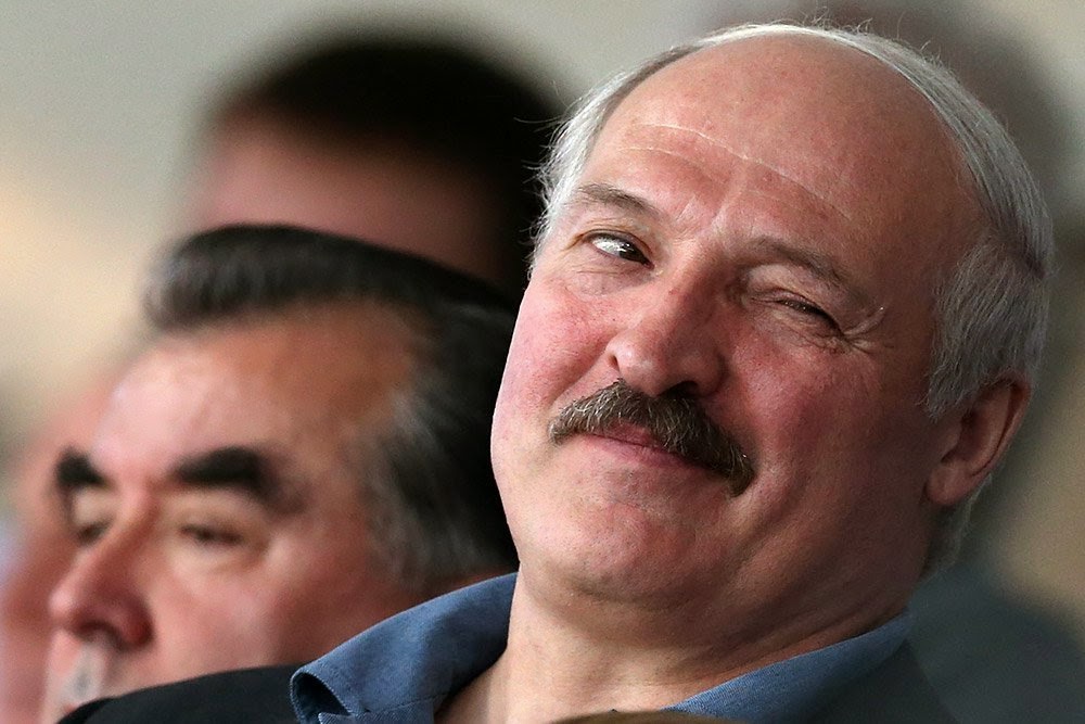 1000x667, 108 Kb / лукашенко, подмигивает, бердымухамедов