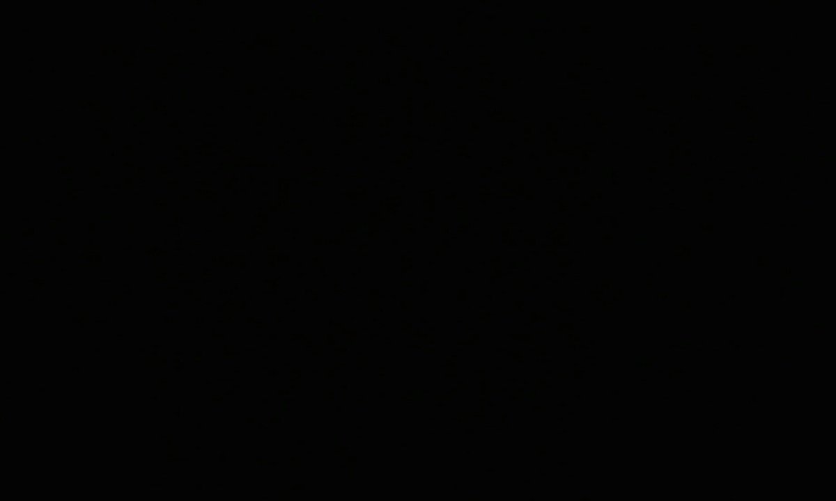 1200x720, 8 Kb / черный, экран