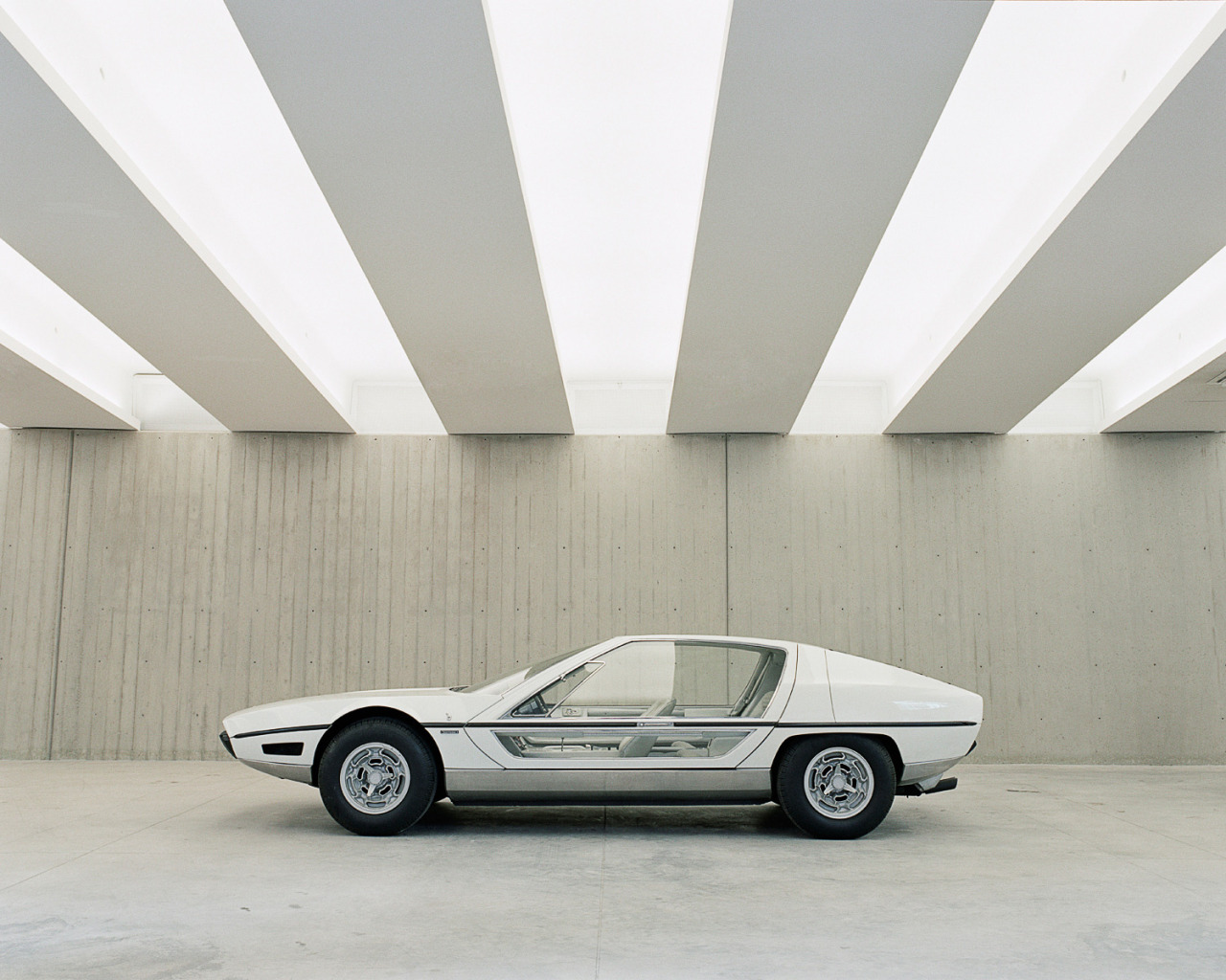 1280x1024, 293 Kb / автомобиль, классика, ретро, Lamborghini Marzal, Bertone