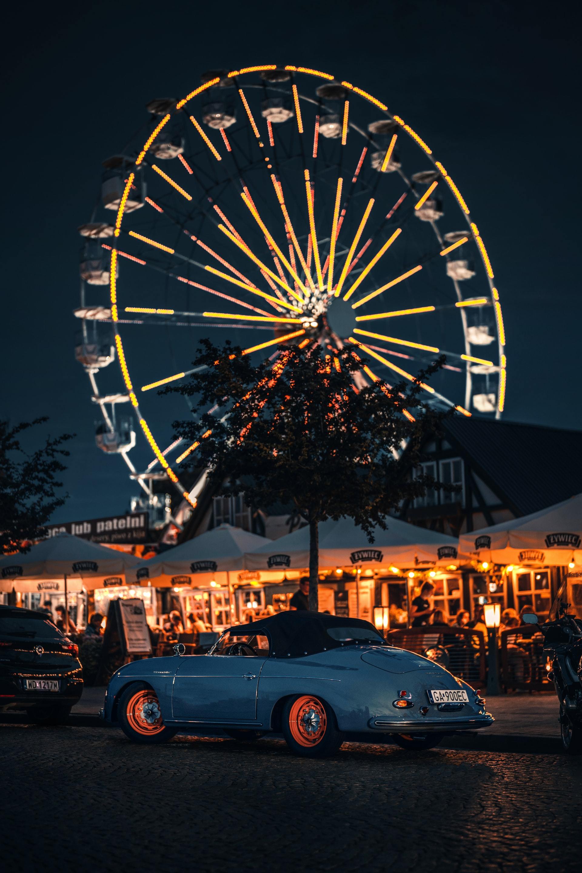 1920x2880, 478 Kb / автомобиль, классика, ретро, колесо обозрения