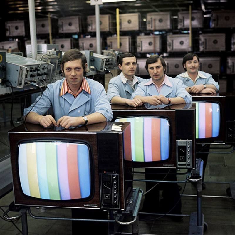800x800, 91 Kb / Завод, Темп, 1973, СССР, телевизоры, таблица