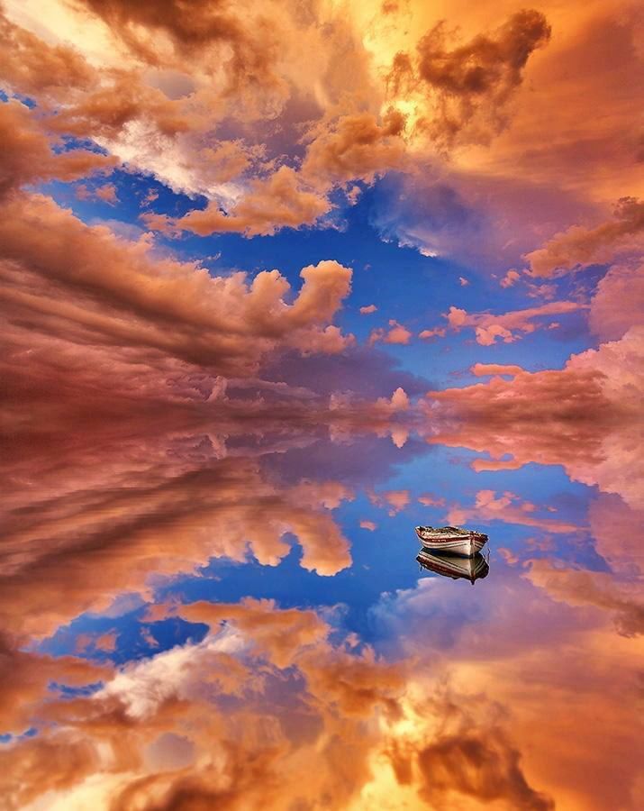715x900, 79 Kb / лодка, вода, отнражение, облака