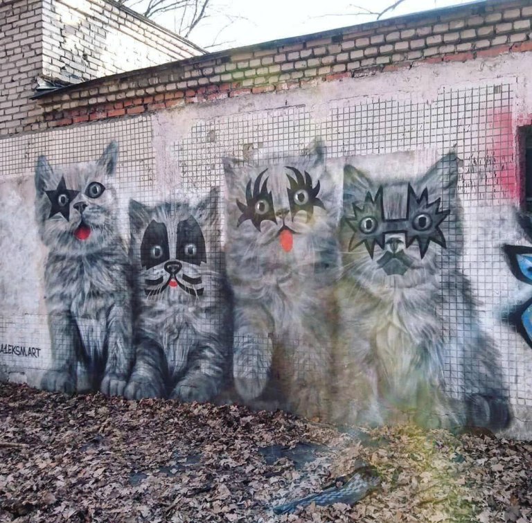 768x755, 186 Kb / стена,кошки,граффити,kiss