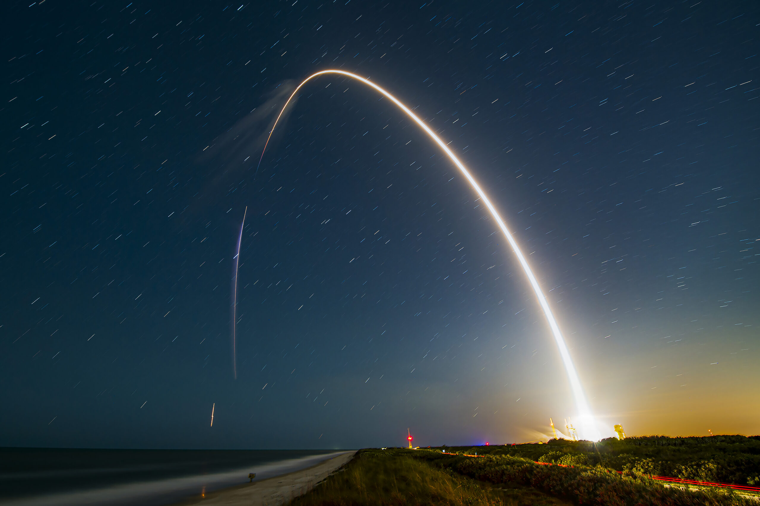 2560x1707, 354 Kb / пуск, ракета, космос, Илон Маск, SpaceX, Falcon, спутник