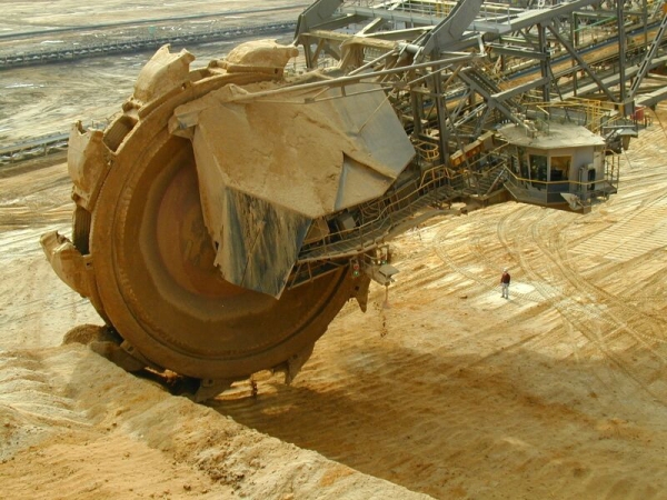600x450, 230 Kb / экскаватор