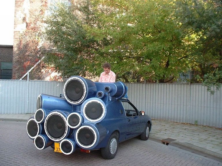 770x577, 139 Kb / dj car