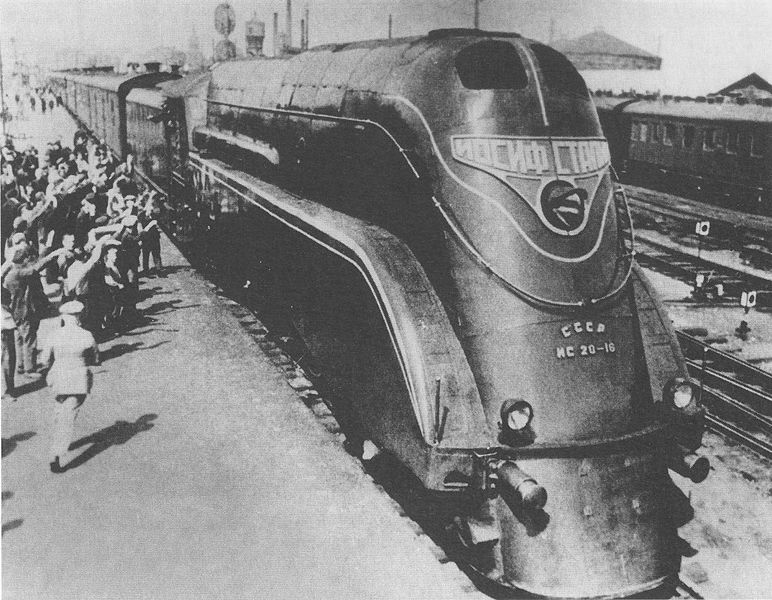 772x600, 104 Kb / сталин, паровоз