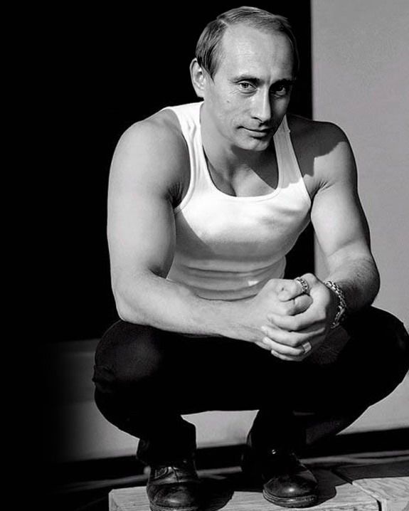 575x718, 41 Kb / путин, на корточках, ч/б, майка