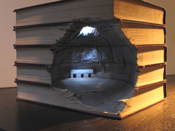 600x450, 267 Kb / книги, пещера
