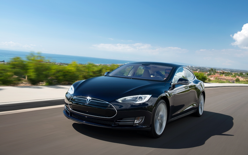 1024x640, 293 Kb / Электромобиль Tesla S