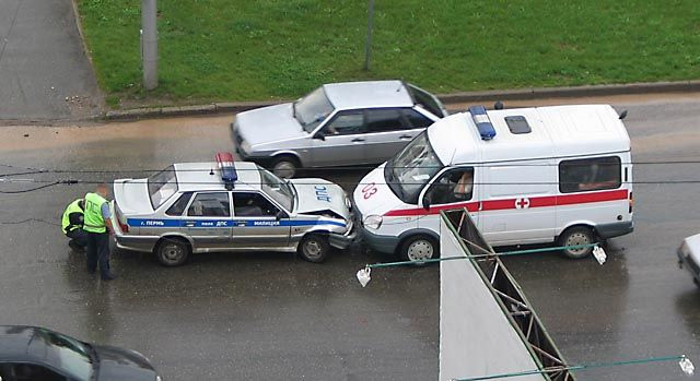 640x349, 58 Kb / скорая, милиция, авария