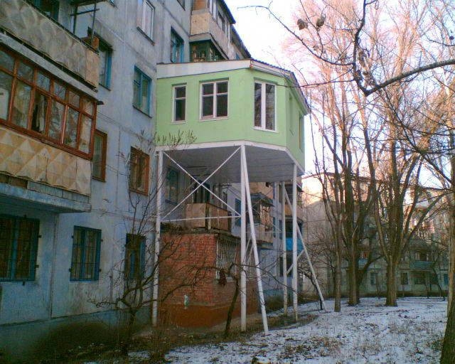 640x512, 237 Kb / балкон, самострой