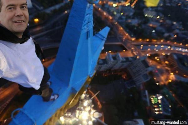 600x400, 45 Kb / поступок, уважение, фб, звезда, политота, медведев