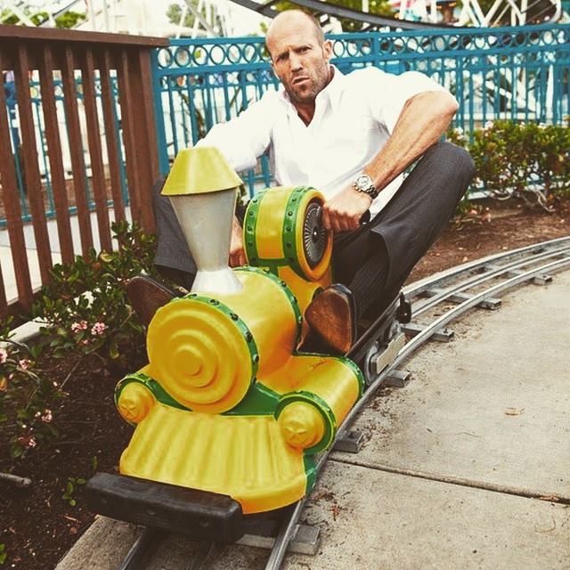 640x640, 84 Kb / Jason Statham, паровозик, Esquire, перевозчик