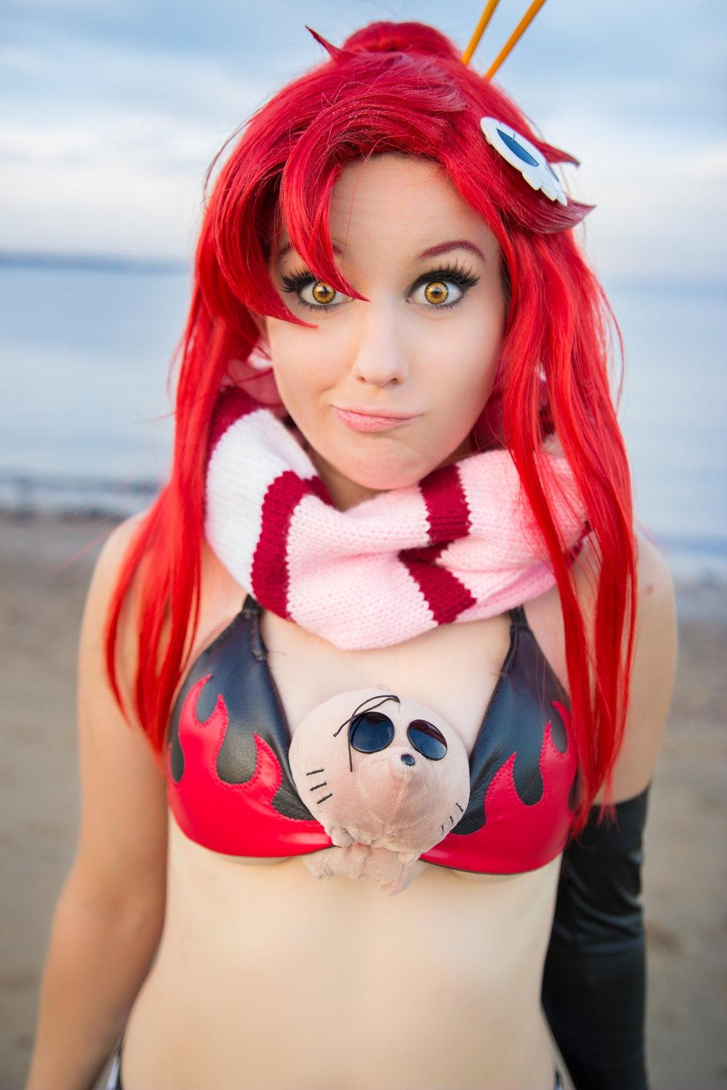 1024x1536, 134 Kb / Рыжая, косплей, шарф, животное, Yoko, Tengen Toppa Gurren Lagann