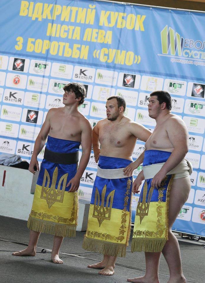 695x960, 136 Kb / Сумо, Львов, открытый кубок