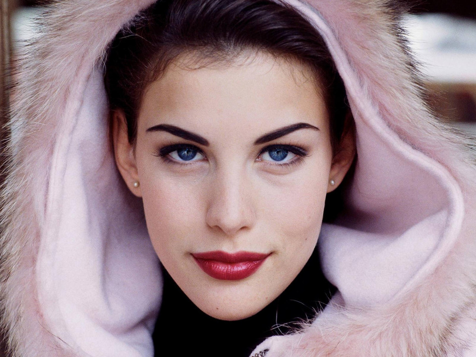 960x720, 210 Kb / Лив Тайлер, Liv Tyler, взгляд