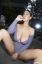 Joey Fisher, боди, шнурки, шнуровка, декольте, вырез, стул, цепочка, прожектор, фонарь, терраса